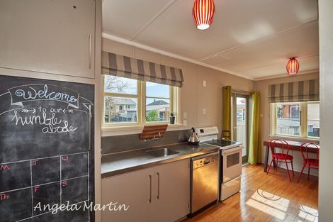 Photo of property in 10 Severn Terrace, Roslyn, Palmerston North, 4414