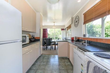Photo of property in 5 Nor'east Drive, Northcross, Auckland, 0632
