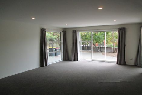 Photo of property in 206 Centaurus Road, Saint Martins, Christchurch, 8022