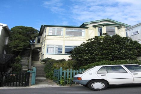 Photo of property in 25 Grove Road, Kelburn, Wellington, 6012