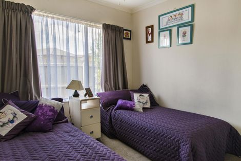 Photo of property in 291 Mahia Road, Weymouth, Auckland, 2103