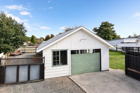 Photo of property in 6 Camden Place, Pukete, Hamilton, 3200