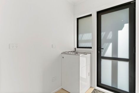 Photo of property in 10b Taupo Avenue, Mount Maunganui, 3116