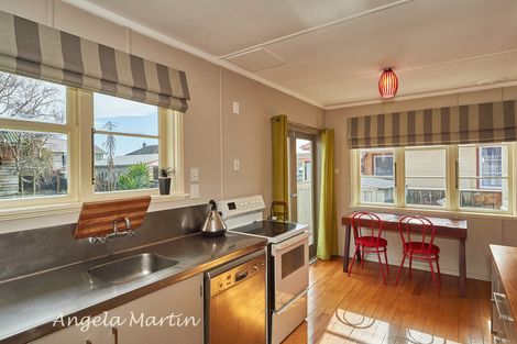 Photo of property in 10 Severn Terrace, Roslyn, Palmerston North, 4414
