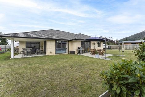 Photo of property in 27 Bell Street, Lake Hawea, Wanaka, 9382
