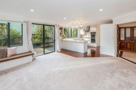 Photo of property in 84 Alexander Street, Cockle Bay, Auckland, 2014