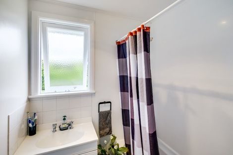 Photo of property in 11 Eton Street, Taradale, Napier, 4112