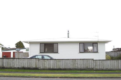 Photo of property in 4 Curtis Street, Stratford, 4332