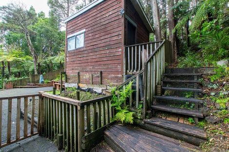Photo of property in 266 Konini Road, Titirangi, Auckland, 0604