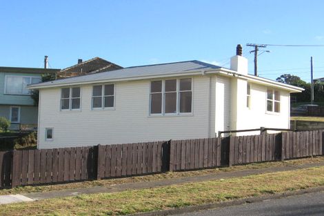 Photo of property in 2 Whenua View, Titahi Bay, Porirua, 5022