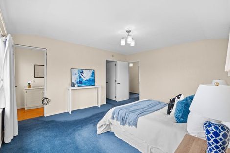 Photo of property in 2 Rubens Place, Burnside, Christchurch, 8053