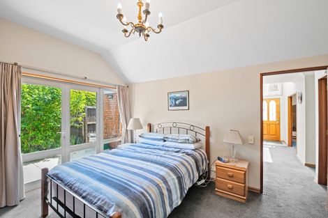 Photo of property in 1 Elmwood Road, Strowan, Christchurch, 8052