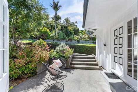 Photo of property in 117a Normandale Road, Normandale, Lower Hutt, 5010