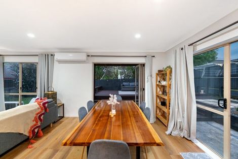 Photo of property in 331a Hillsborough Road, Hillsborough, Auckland, 1042