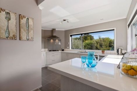 Photo of property in 11 Mermaid Mews, Red Beach, 0932