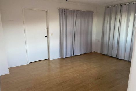 Photo of property in 45 Agincourt Street, Glenfield, Auckland, 0629