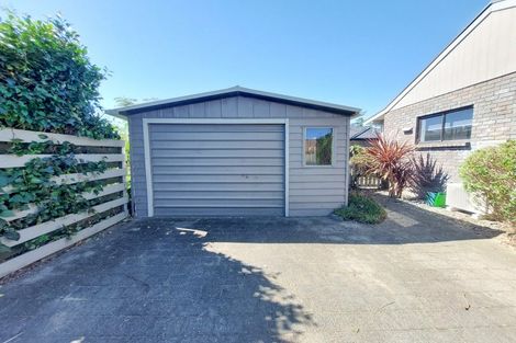 Photo of property in 17b Dover Road, St Andrews, Hamilton, 3200