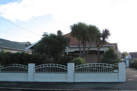 Photo of property in 17a Coughtrey Street, Saint Clair, Dunedin, 9012