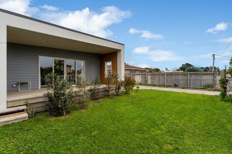 Photo of property in 211 Rangiuru Road, Otaki, 5512
