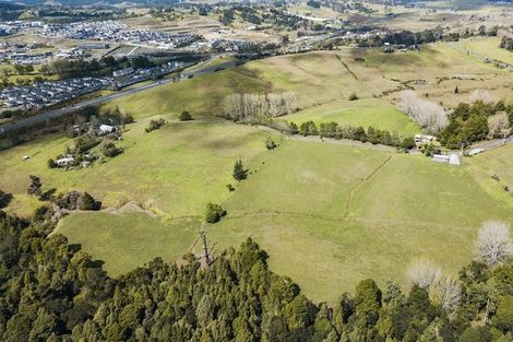 Photo of property in 46 Old Pine Valley Road, Dairy Flat, Silverdale, 0992