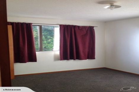 Photo of property in 162 Newlands Road, Newlands, Wellington, 6037