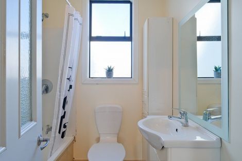 Photo of property in 28 Eskvale Street, Saint Kilda, Dunedin, 9012