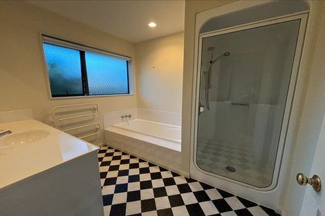 Photo of property in 17 Ardilea Avenue, Stoke, Nelson, 7011