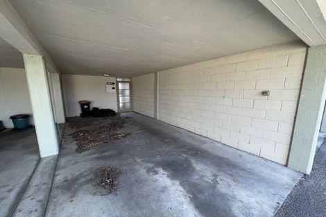 Photo of property in 6 Tiraumea Street, Palmerston North, 4410