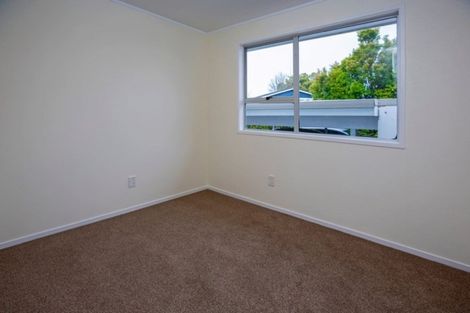Photo of property in 2/36 Archmillen Avenue, Pakuranga Heights, Auckland, 2010