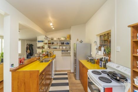 Photo of property in 10 Daniel Street, Martinborough, 5711