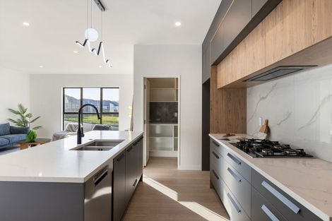 Photo of property in 7 Dolcetto Place, Pokeno, 2402