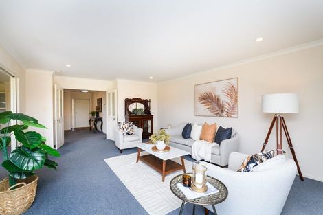 Photo of property in 17 Brookside Close, Highbury, Palmerston North, 4412