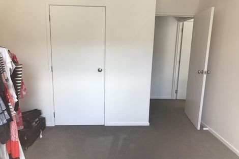 Photo of property in 60 Roberta Crescent, Orewa, 0931