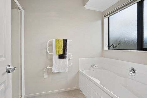 Photo of property in 14 Brancaster Place, Cambridge, 3434