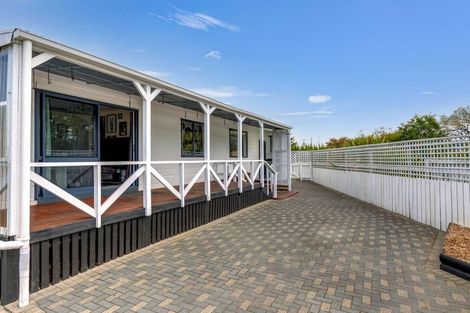 Photo of property in 9a Robinson Avenue, Holdens Bay, Rotorua, 3010