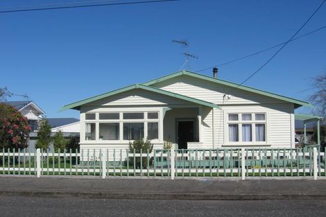 Photo of property in 12 Wakelin Street, Carterton, 5713