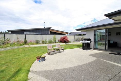 Photo of property in 27 Briar Crescent, Alexandra, 9320