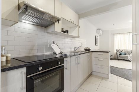 Photo of property in 3/58 Amaru Road, One Tree Hill, Auckland, 1061