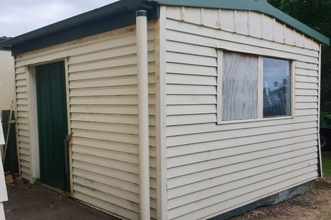 Photo of property in 1 Belgium Street, Waiuku, 2123