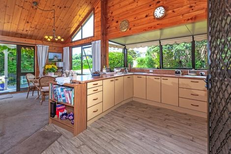 Photo of property in 205 Onemana Drive, Onemana, Whangamata, 3691