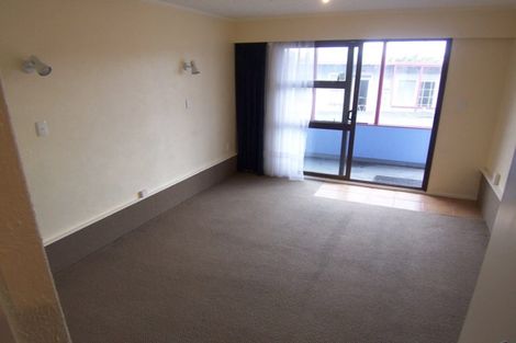 Photo of property in 327 Adelaide Road, Newtown, Wellington, 6021