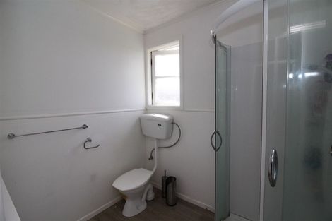 Photo of property in 208 Balmoral Drive, Tokoroa, 3420