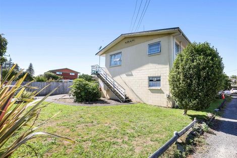 Photo of property in 226 Old Farm Road, Hamilton East, Hamilton, 3216