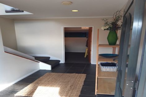 Photo of property in 30 Lansdowne Crescent, Glenview, Hamilton, 3206