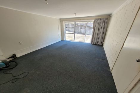 Photo of property in 12 Ruawai Road, Mount Wellington, Auckland, 1060