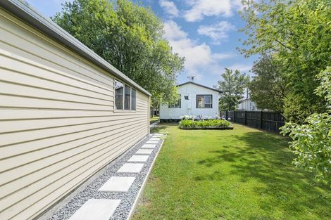 Photo of property in 16 Broadway Avenue, Waikuku Beach, 7473