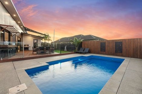 Photo of property in 6 Omapere Lane, Pyes Pa, Tauranga, 3112