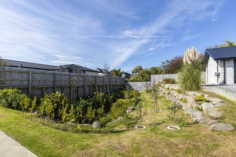 Photo of property in 39 Aratapu Street, Waitara, 4320