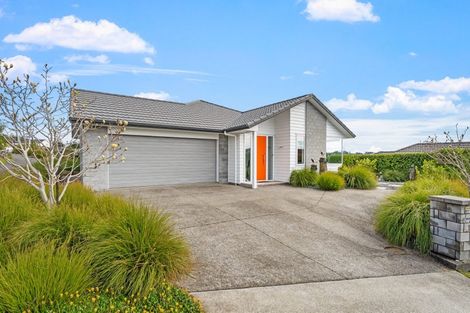 Photo of property in 16 Discovery Drive, Gulf Harbour, Whangaparaoa, 0930