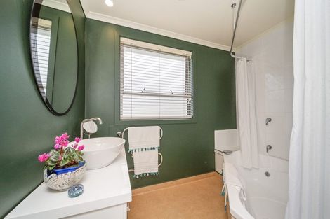 Photo of property in 2a Wanaka Terrace, Bell Block, New Plymouth, 4312